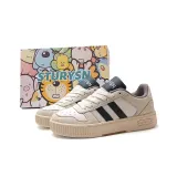 Белый темно-синий