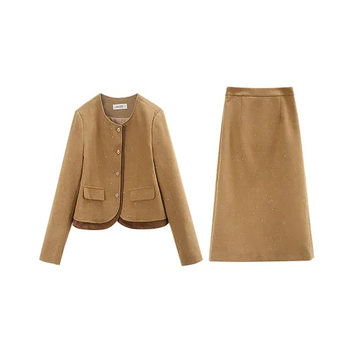 Комплект с юбкой A Paradise For Awakening для женщин