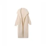 Свитер цвета экрю