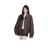 Коричневый