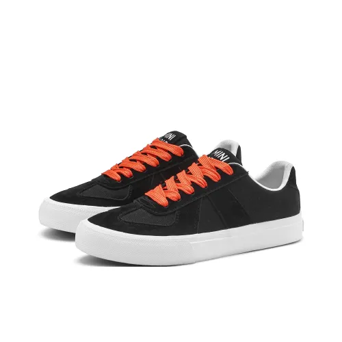 Miniso Скейтборд Кроссовки Низкие Классические Черные Золотые Унисекс