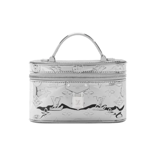 LOUIS VUITTON VanitySKI Катание на лыжах Коллекция Кожа Косметичка Женская Серебряный