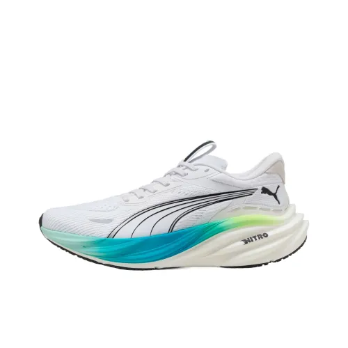 PUMA Magnify Nitro 3 Беговые кроссовки Женские