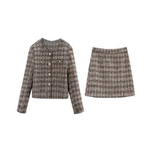 Комплект с юбкой A Paradise For Awakening для женщин