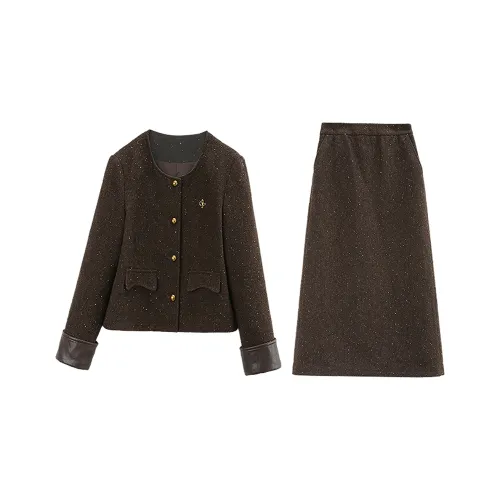 Комплект с юбкой A Paradise For Awakening для женщин