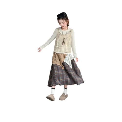 GOYN Хаки Kids Комплекты с юбкой