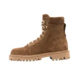 Коричневый