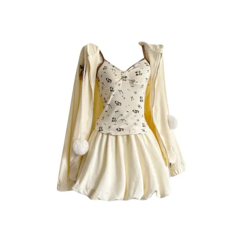 Udon House Женские Комплекты с Юбкой