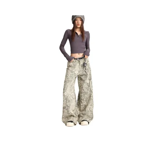 CASTLE WOODS Изображение Цвет Женские Джинсы