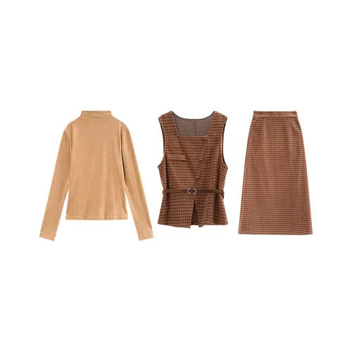 Комплект с юбкой A Paradise For Awakening для женщин