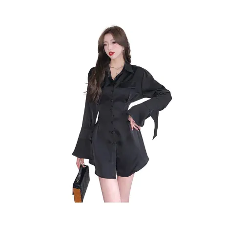 MORii Длинное платье с длинными рукавами женское