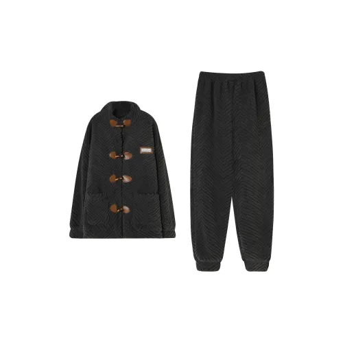 Пижамный комплект для мужчин от Floating Light Islands