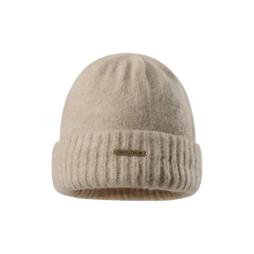 15 MINS 17,9% Polyamide 5,6% Wool 56% Polyester 20,6% Acrylic Beanies Unisex Multicolor