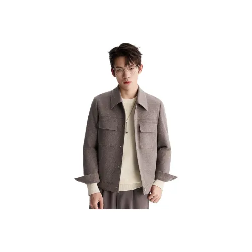 LESS IS MORE Мужское пальто