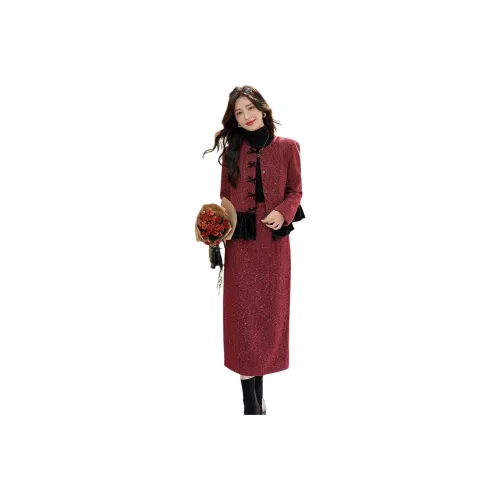 Kangaroo Женские Комплекты с Юбкой