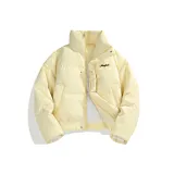 Светло-желтый