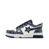 Бело-голубая керамика