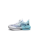 Бело-ледяной синий