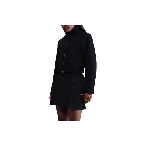 Nike Sportswear Черные Женские Куртки