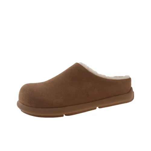 LABON PETER Домашние тапочки Женские