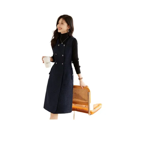 Still Quiet Черный+Темно-синий Женские Комплекты с Юбкой