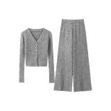 Серый топ + серые штаны