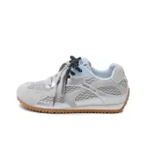 Серебристо-серый