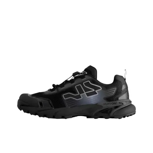 LOUIS VUITTON Runner Tatic 2025 Early Spring Коллекция для мужчин Низкий топ Повседневная обувь Мужской Черный