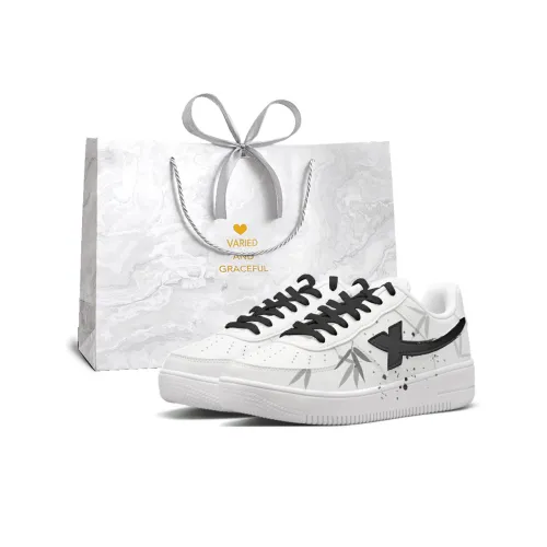 XTEP Air Force One Черничный бамбук Легкий Низкий Топ Скейтборд Кроссовки Унисекс Белая Сумка для покупок