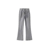 Дымчато-серый