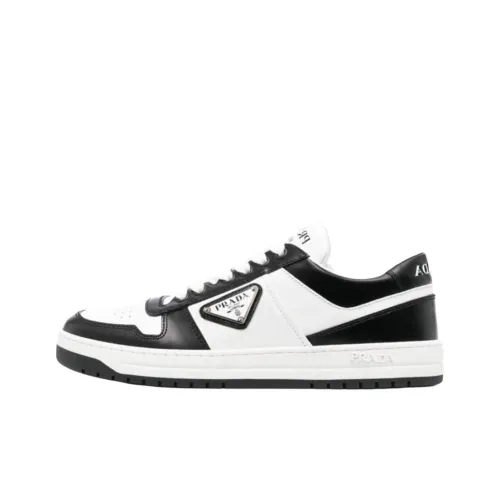 PRADA Низкий топ Повседневная обувь Женская Белая