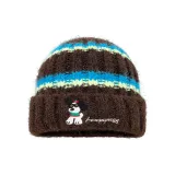 Коричневый