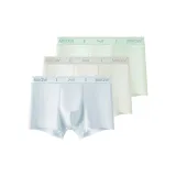 Светло-синий, светло-желтый, светло-зеленый.