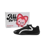 Пушистый шокированный кот