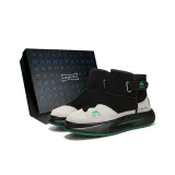 Чёрный, бежевый