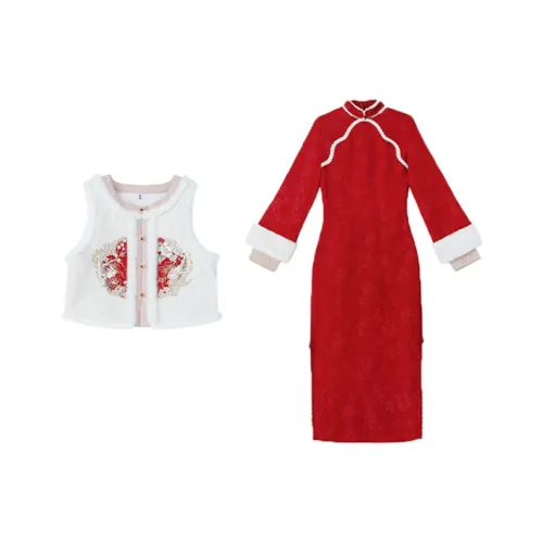 COVT Женские Комплекты с Юбкой