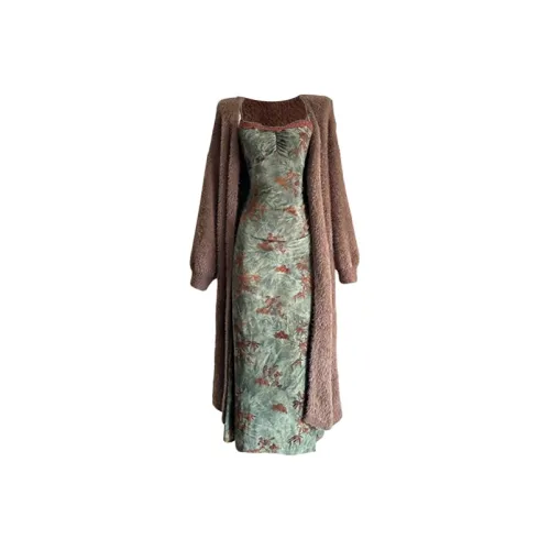 COVT Женские Комплекты с Юбкой