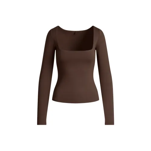 SKIMS Эспрессо Эспрессо Цвет Женские T-рубашки