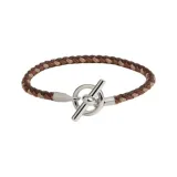 Коричневый