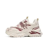 Бежево-красный