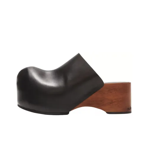 ACNE STUDIOS Домашние тапочки Женские Черные