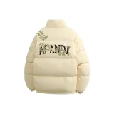 Светло-жёлтый