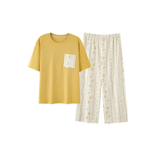 Floating Light Islands Пижама Комплект Женский Желтый