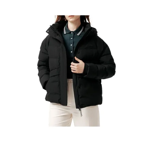 Lacoste Пуховики и зимние пальто Женские