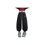 Чёрные штаны