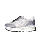 Серебристый