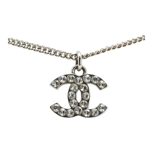 CHANEL Металлические ожерелья Унисекс Серебряный