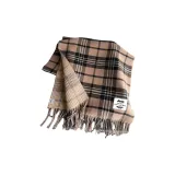 Светло-коричневый