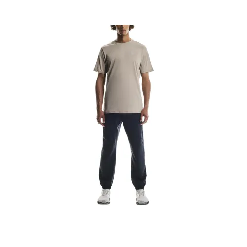 On Пустыня Мужская T-рубашка