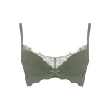 Трава зеленая